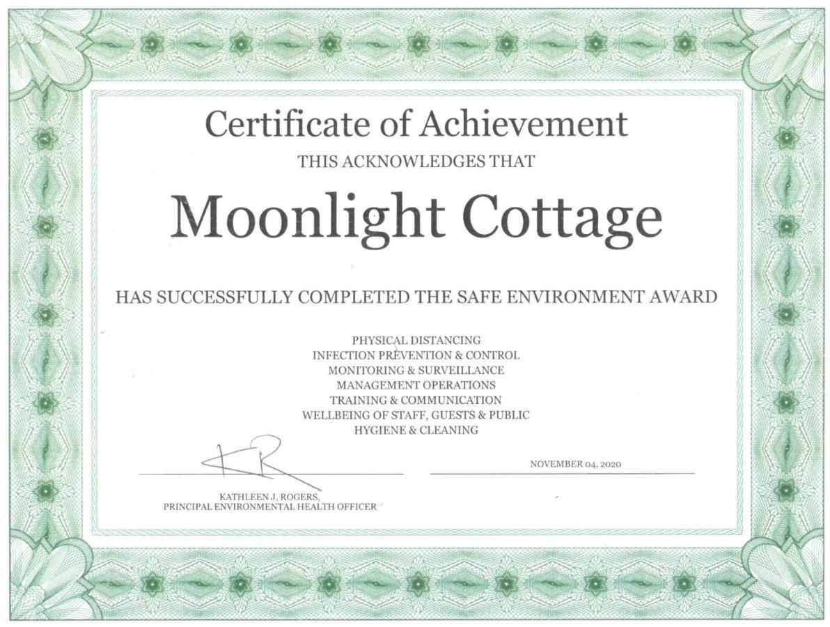 Moonlight Cottage East End Village Kültér fotó